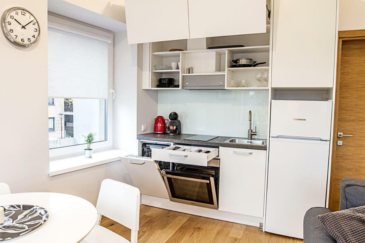 Modern 1Bd Apartment In Old Town By Hostlovers Kaunas Exterior photo